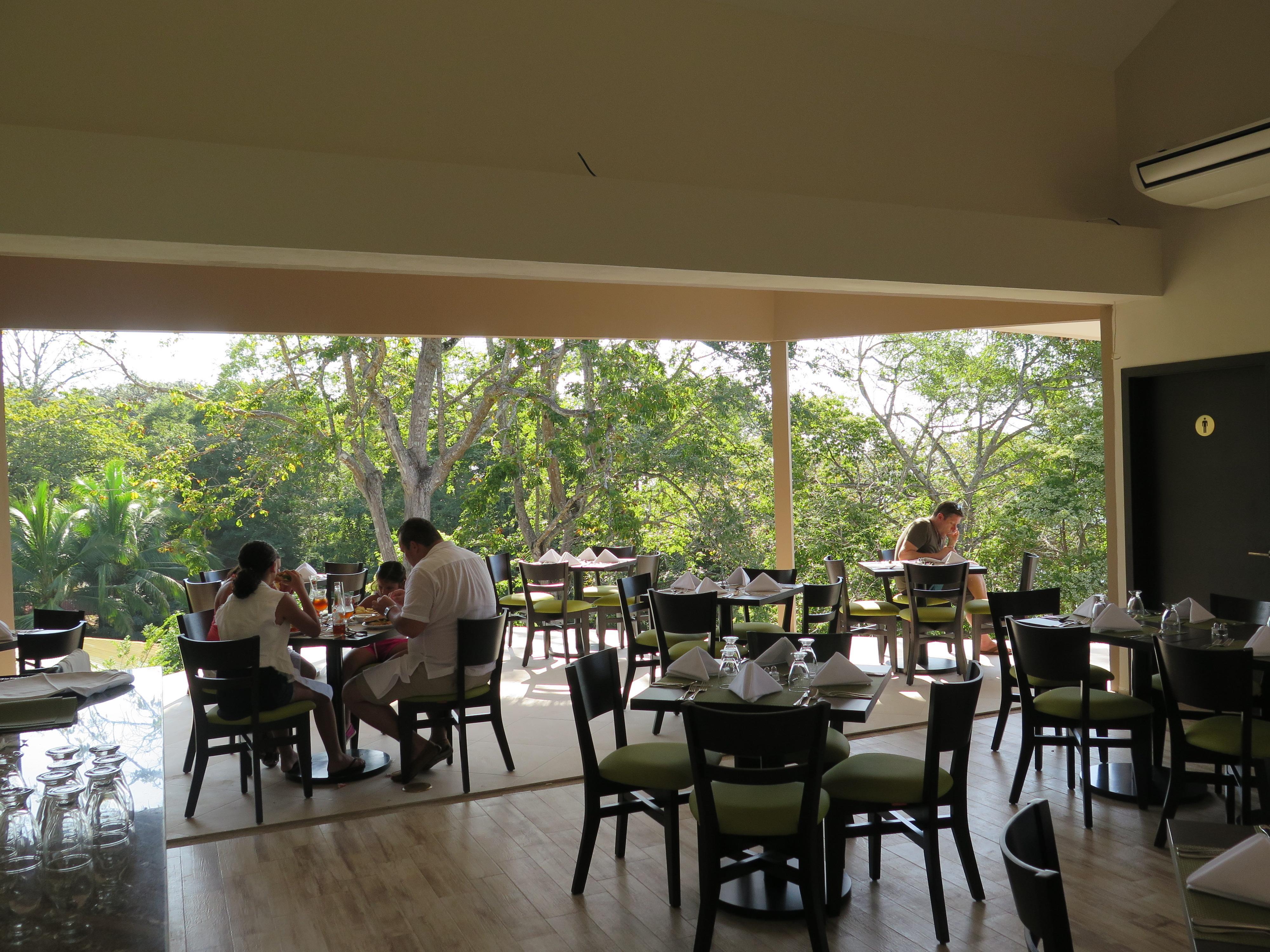 Nammbu Beach Front Bungalows Самара Экстерьер фото