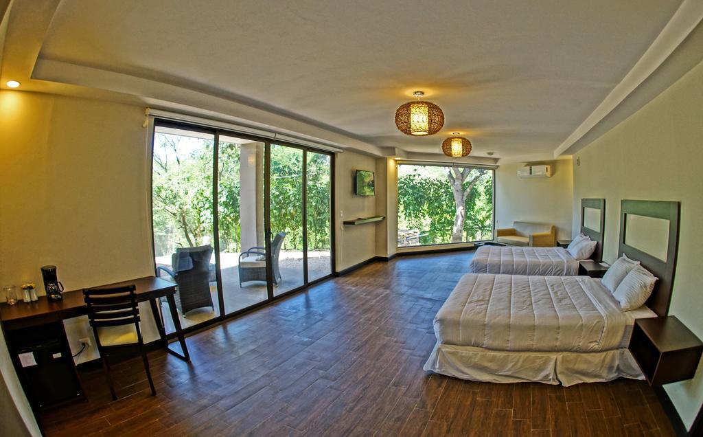 Nammbu Beach Front Bungalows Самара Экстерьер фото