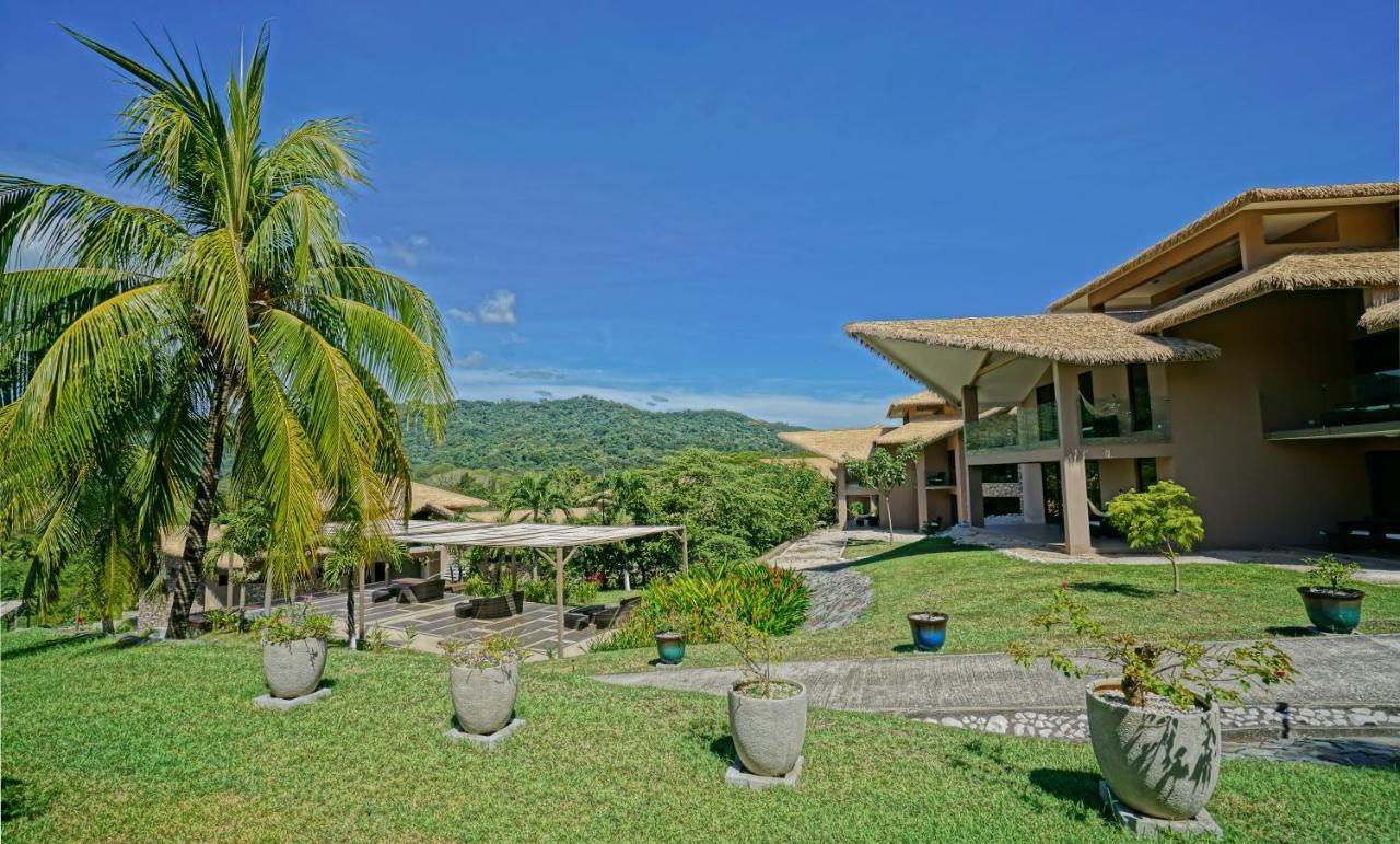 Nammbu Beach Front Bungalows Самара Экстерьер фото