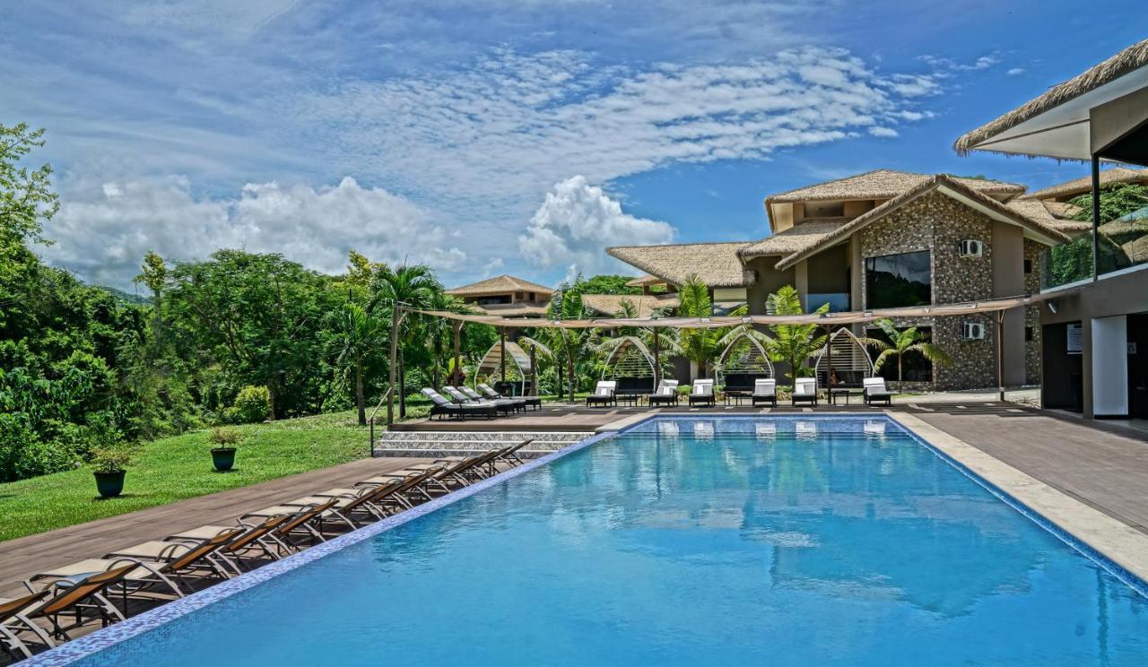 Nammbu Beach Front Bungalows Самара Экстерьер фото